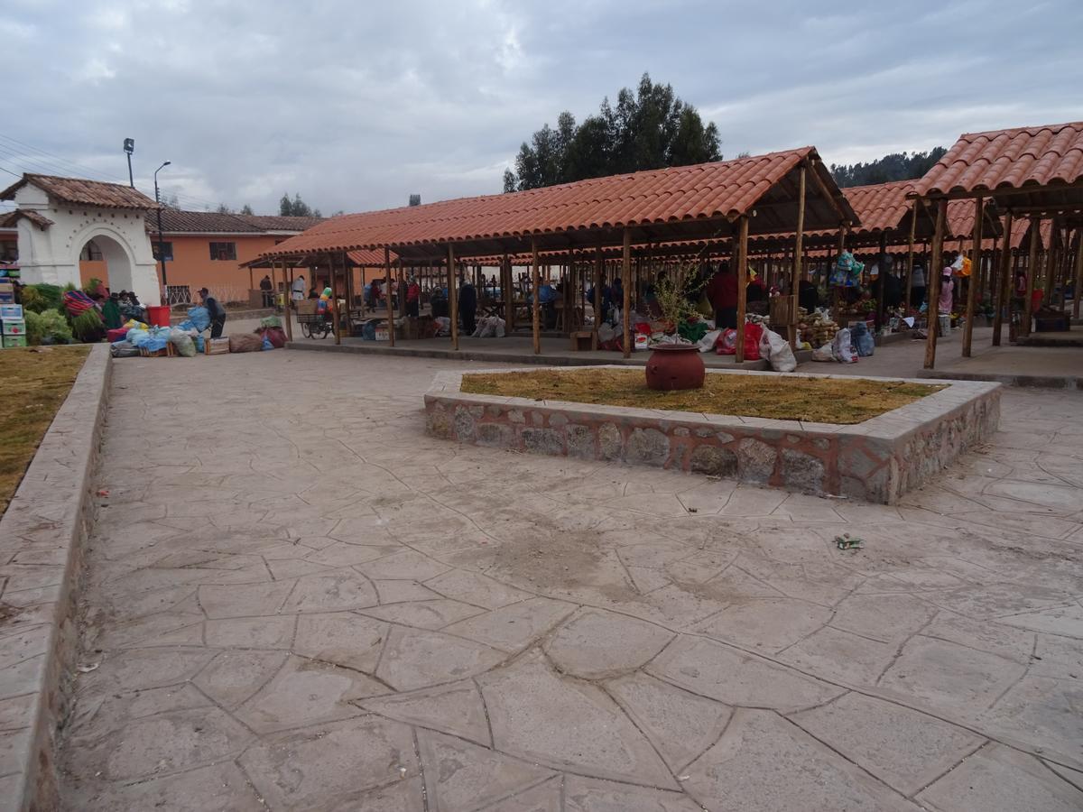 Hospedaje Encanto De Chinchero Chincheros  Εξωτερικό φωτογραφία